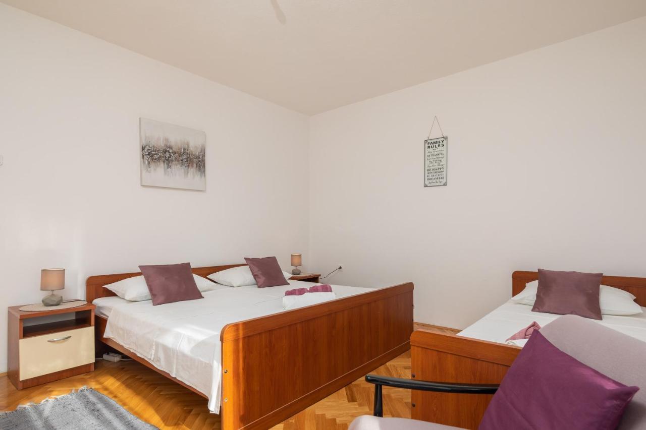 Apartment Beba Дугі-Рат Екстер'єр фото